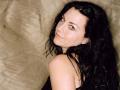 amy-lee-1024x768-17076 1302995654